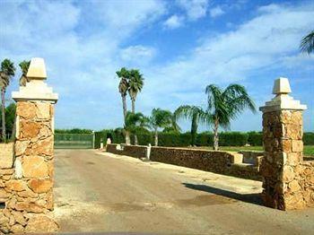 Masseria Sant' Elia Vakantieboerderij *