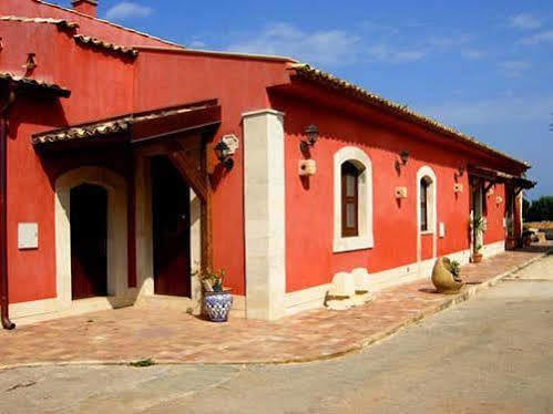 Masseria Sant' Elia Arenella (Syracuse)
