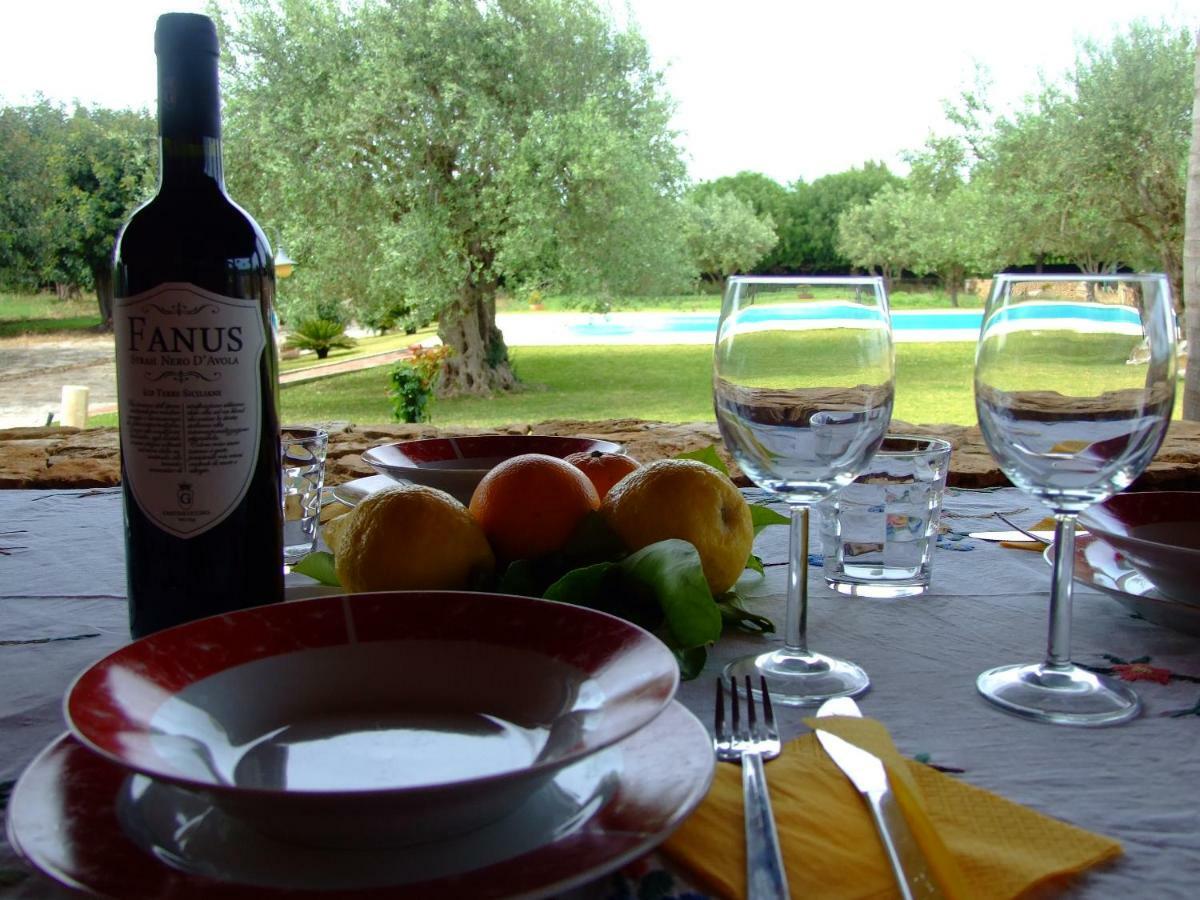 Vakantieboerderij Masseria Sant' Elia Arenella (Syracuse)