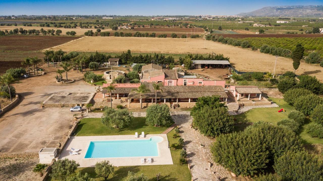 Masseria Sant' Elia * Arenella (Syracuse)