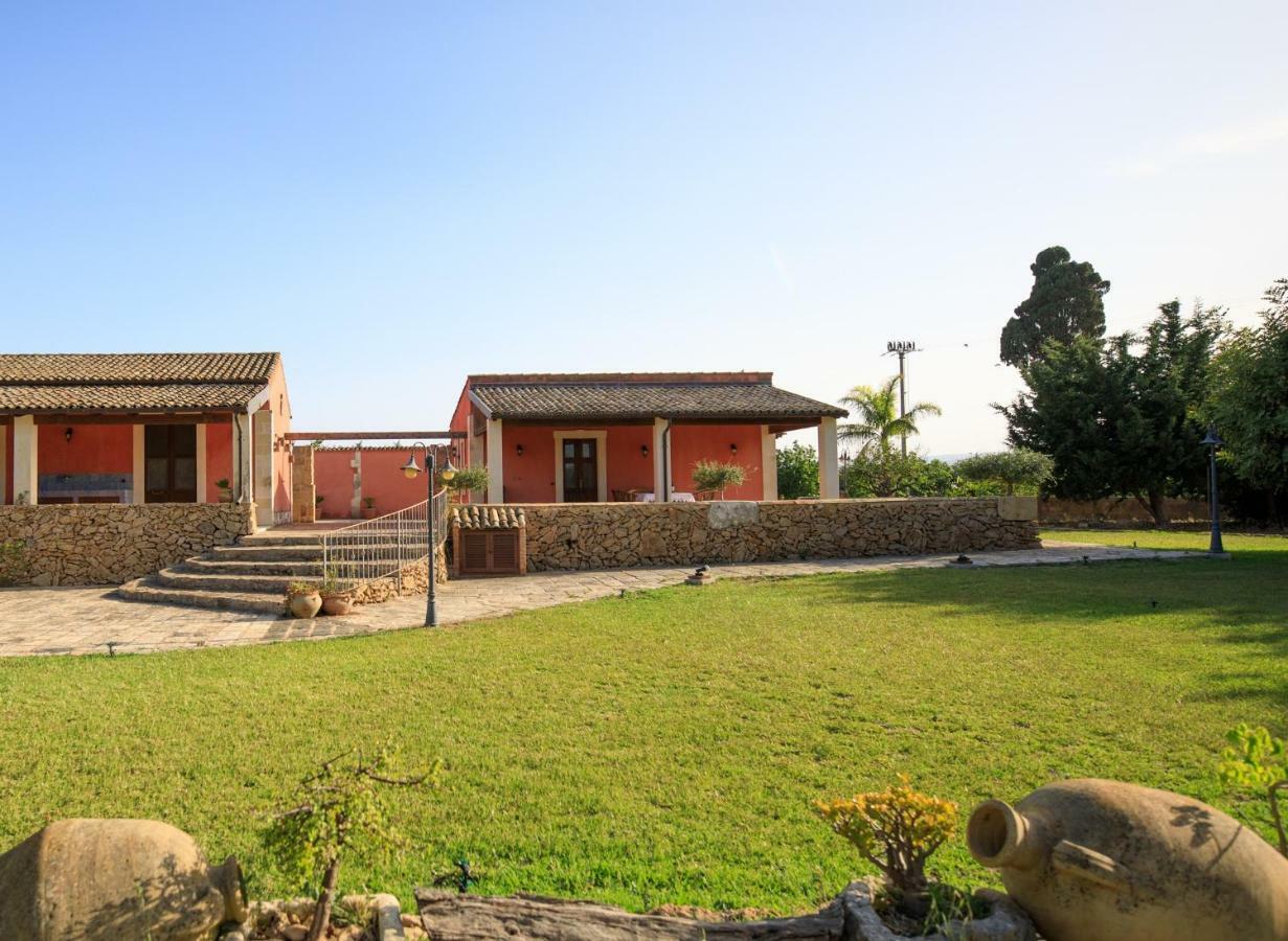 Masseria Sant' Elia Vakantieboerderij Arenella (Syracuse)